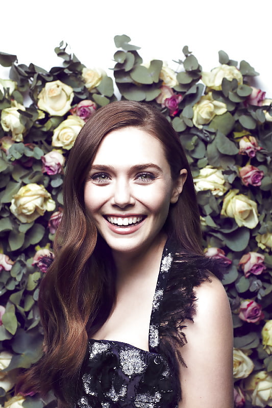 Elizabeth olsen abspritzen ziel
 #91690463