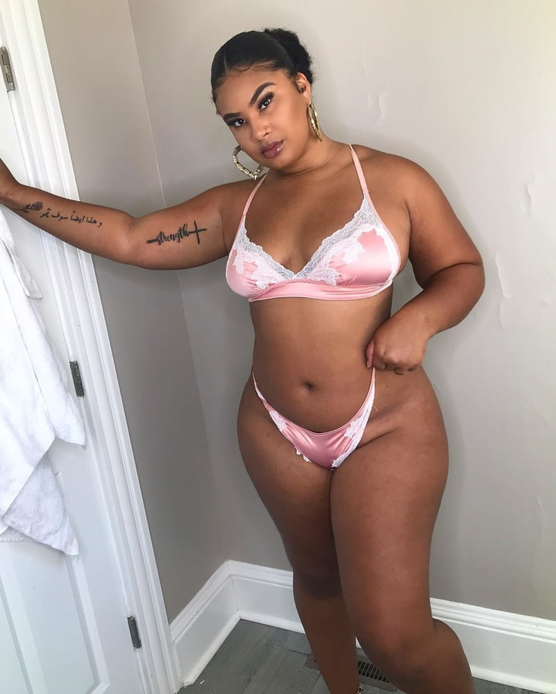 Thick Gal #106150707