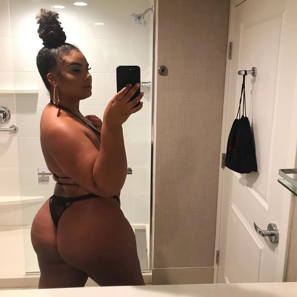 Thick Gal #106150719
