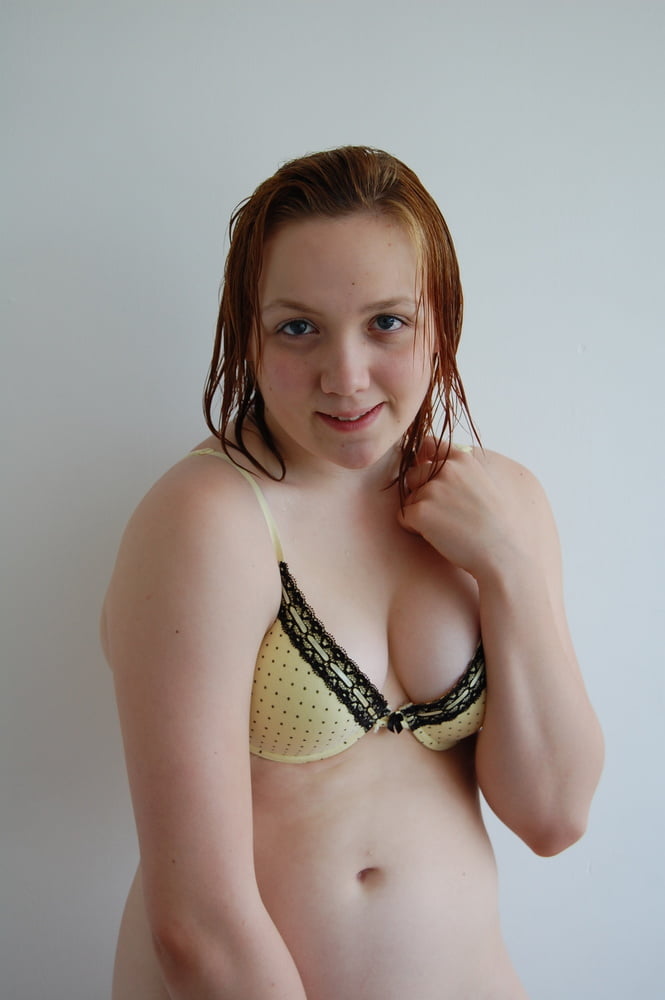 Lencería amarilla
 #81224561