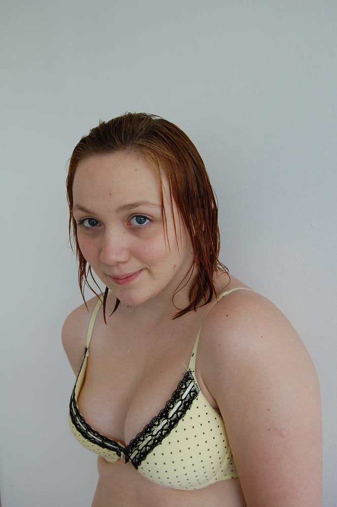 Lencería amarilla
 #81224644