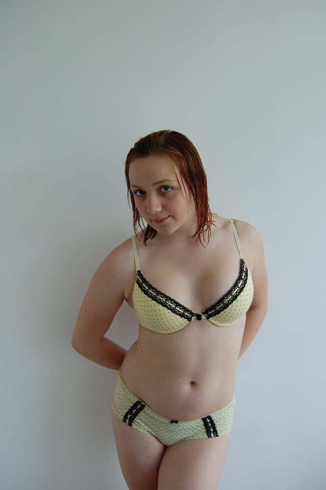 Lencería amarilla
 #81224670