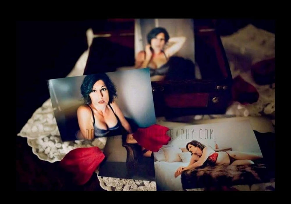 Amando a mí mismo en la ducha
 #104927627