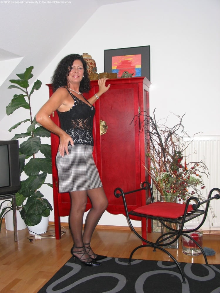 Yaiza Sexy Mama 3 #94128111