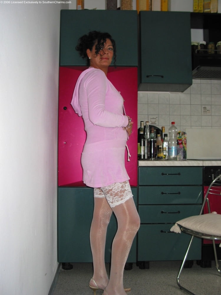 Yaiza Sexy Mama 3 #94128217