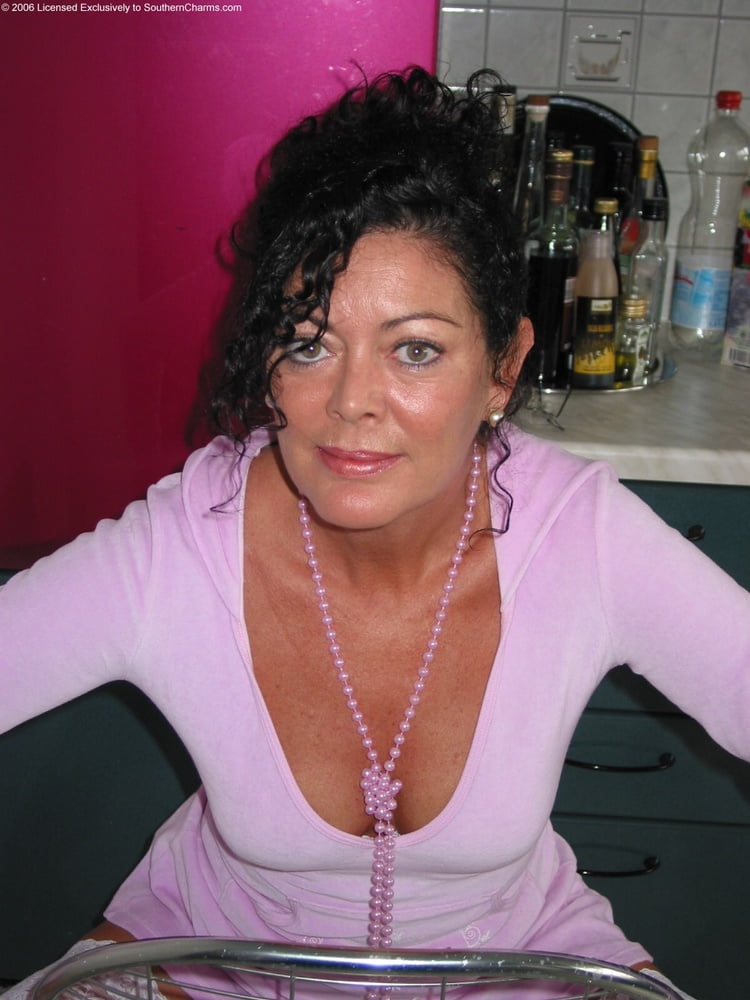 Yaiza Sexy Mama 3 #94128276