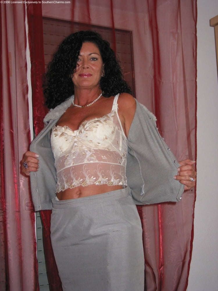 Yaiza Sexy Mama 3 #94128452