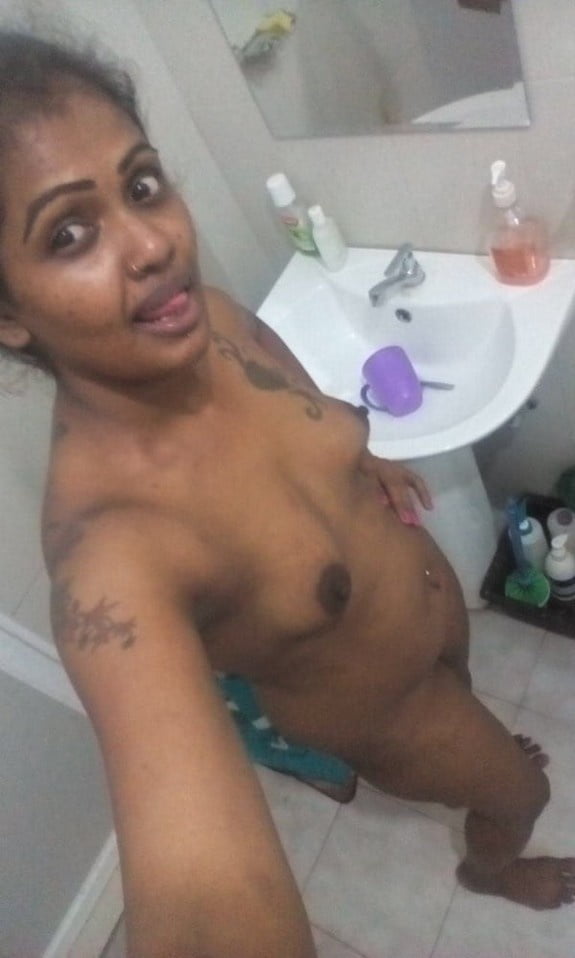Prostituierte nackt
 #103436670