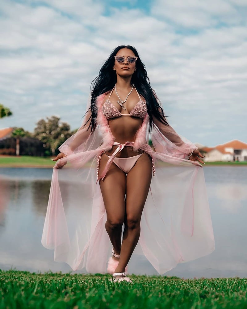 Zelina Vega wwe #81809578