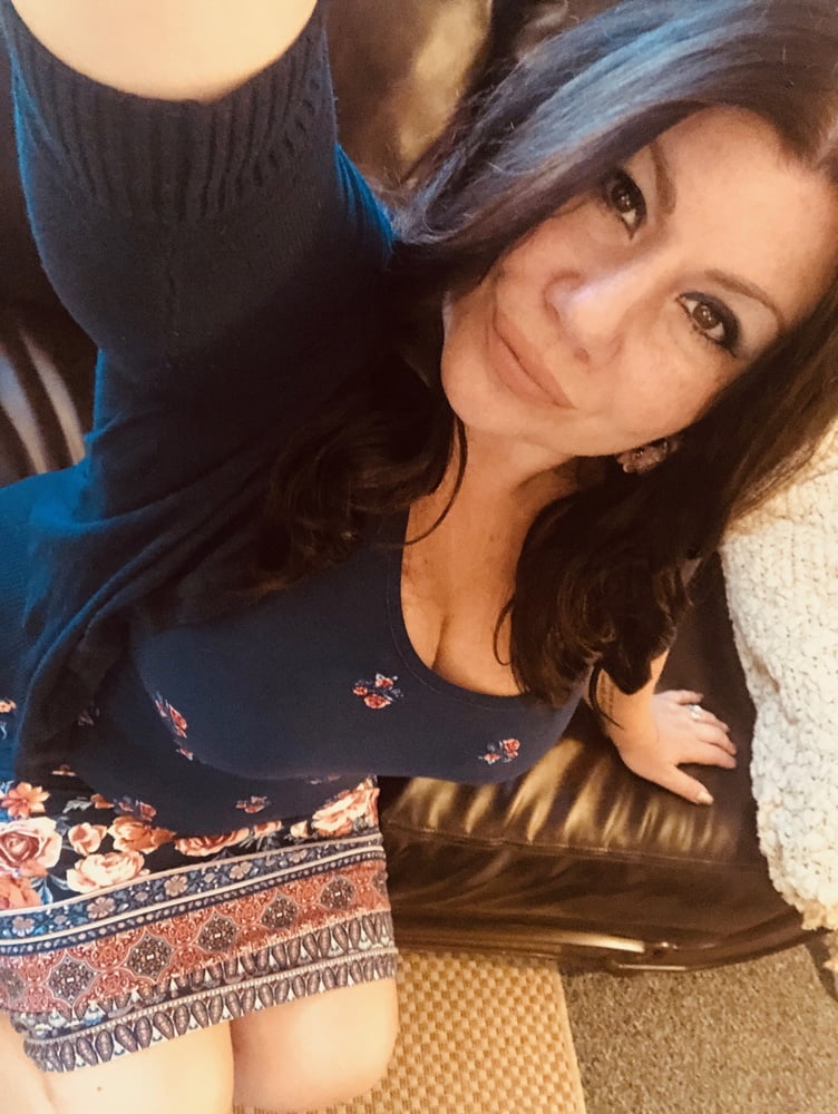 熟女とおばさん
 #98090947