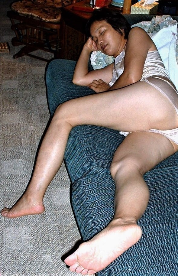 露出狂の妻たち
 #90775830