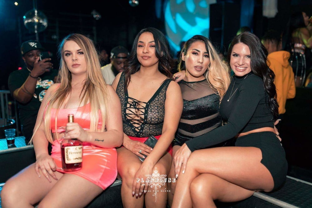 Club sexy latinas
 #106022641