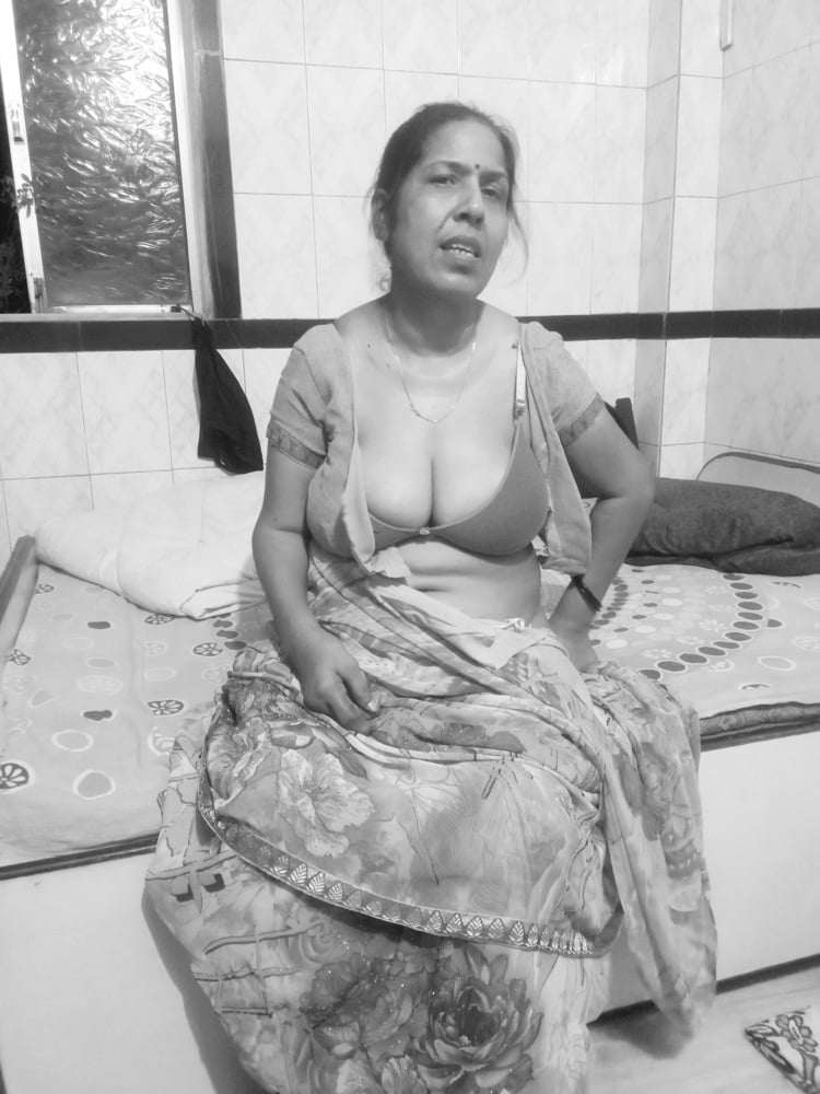 Meena sexy bhabhi
 #99849694