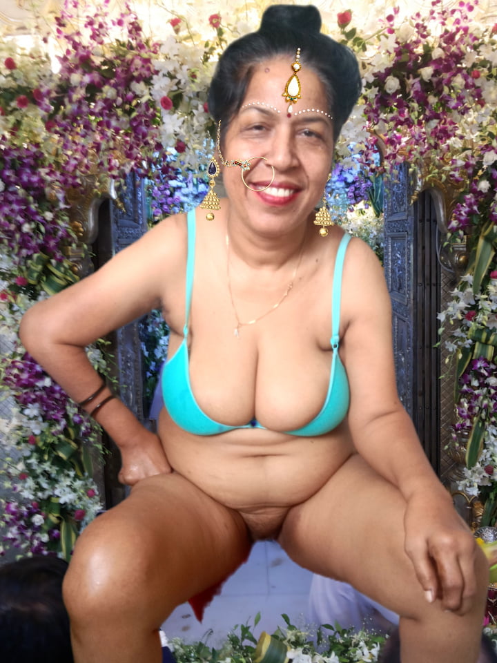 Meena sexy bhabhi
 #99849773