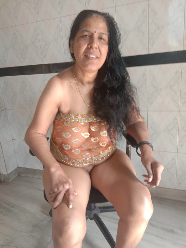 Meena  sexy Bhabhi #99850094