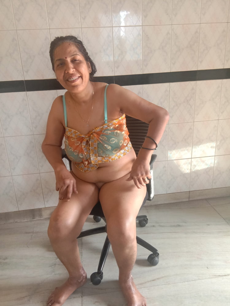 Meena  sexy Bhabhi #99850102