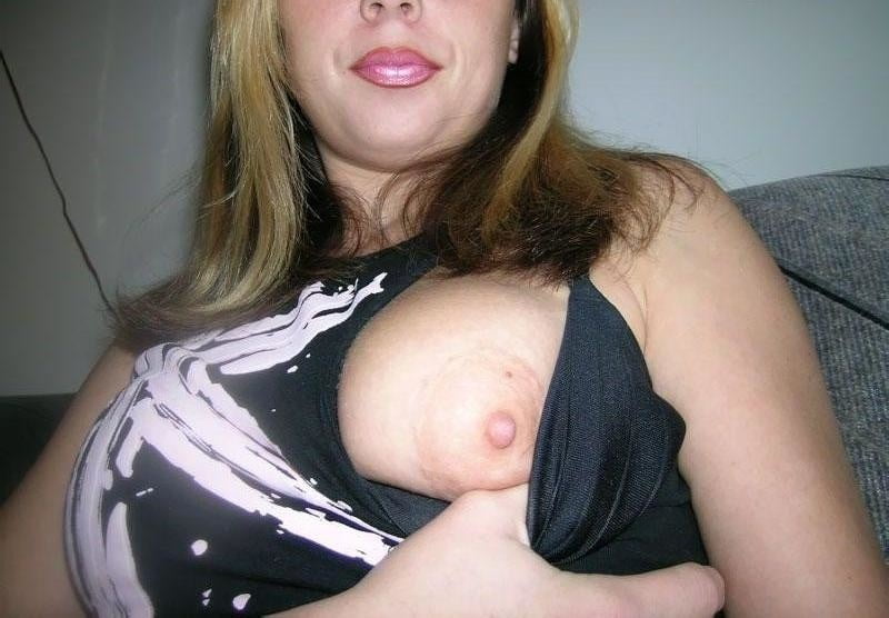 Un miércoles de tetas
 #80686773