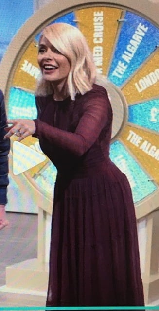 Mes présentateurs TV préférés- holly willoughby pt.88
 #104839541