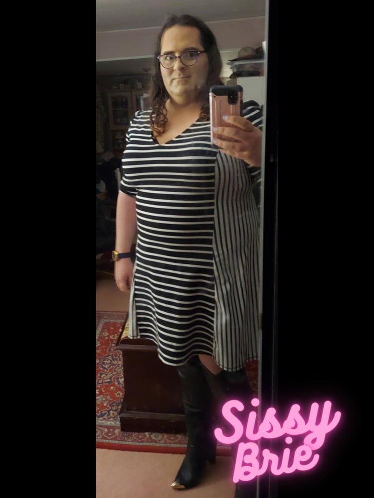 Sissy brie 2021
 #106634986
