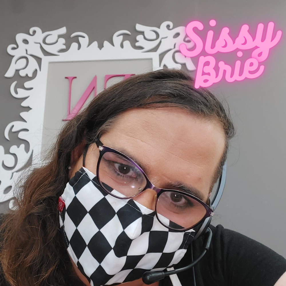Sissy brie 2021
 #106635118