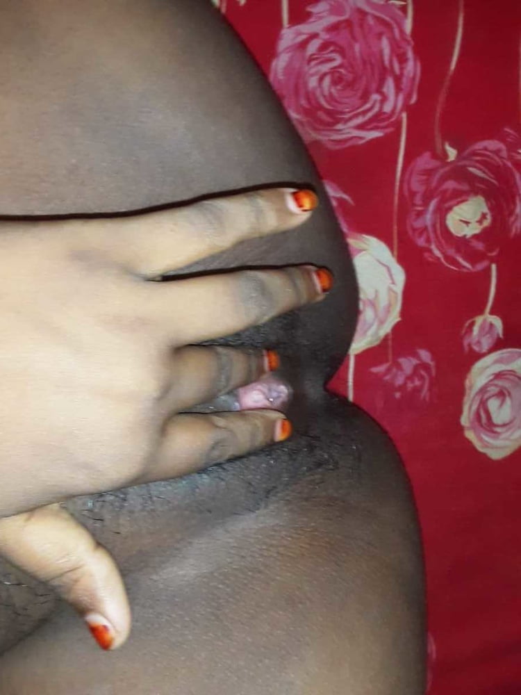 Didi ki big boobs bra nude chut fingering in home
 #80489104