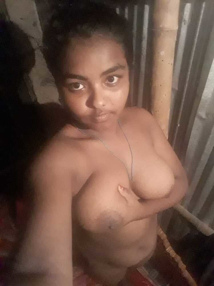 Didi ki big boobs bra nude chut fingering in home #80489130