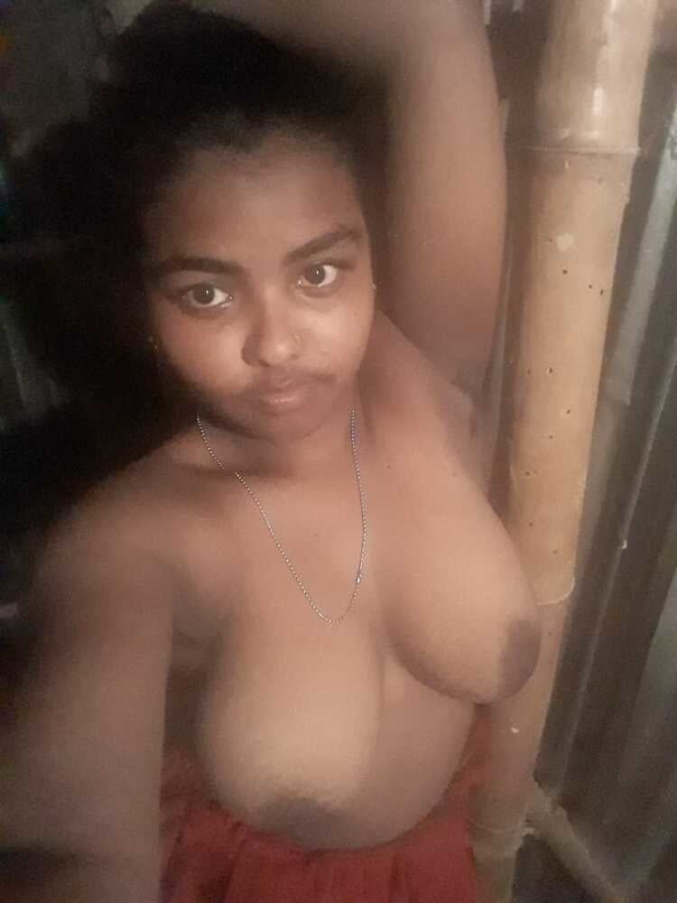 Didi ki big boobs bra nude chut fingering in home #80489167
