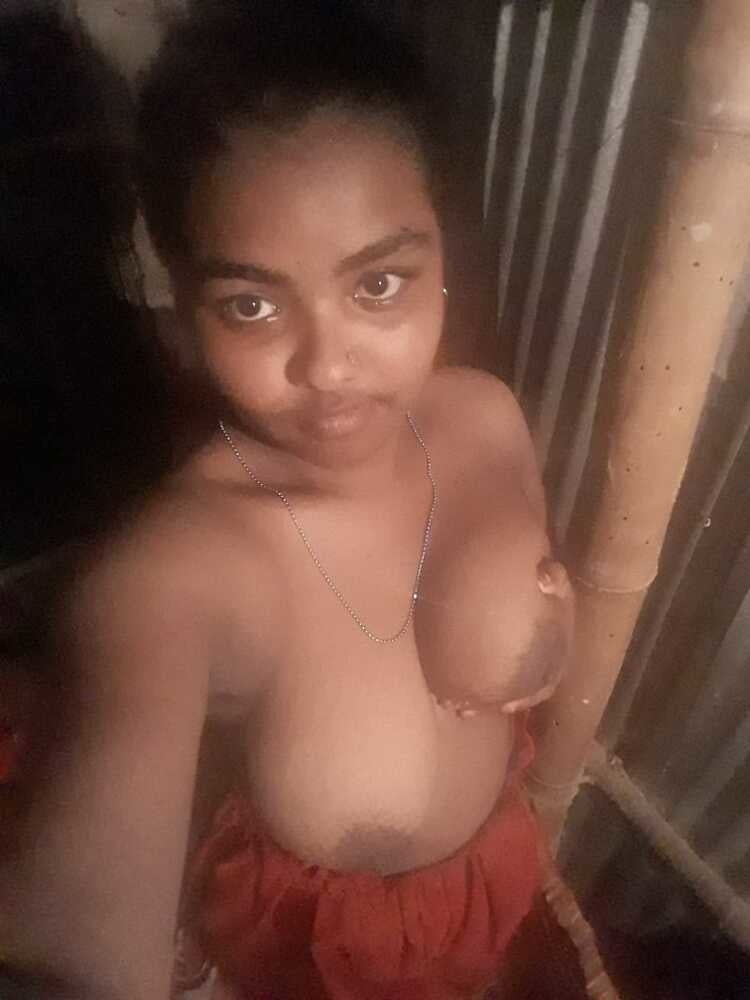 Didi ki big boobs bra nude chut fingering in home #80489181