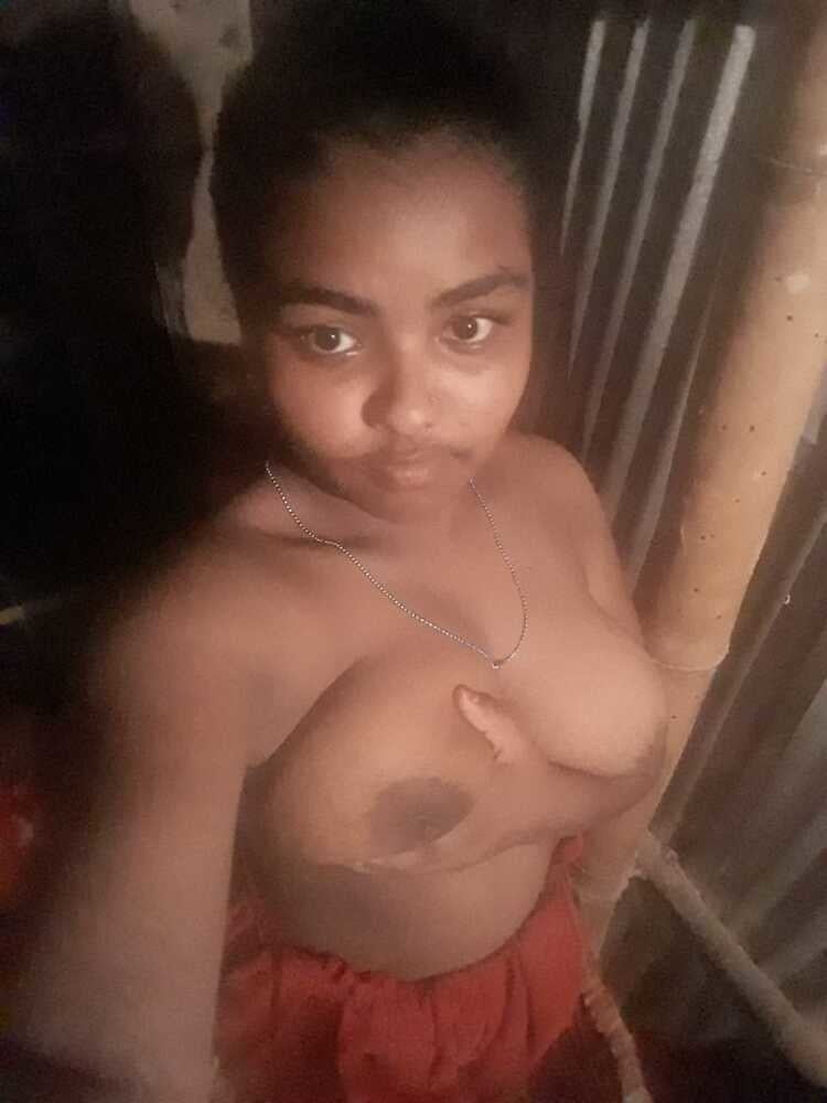 Didi ki big boobs bra nude chut fingering in home
 #80489184
