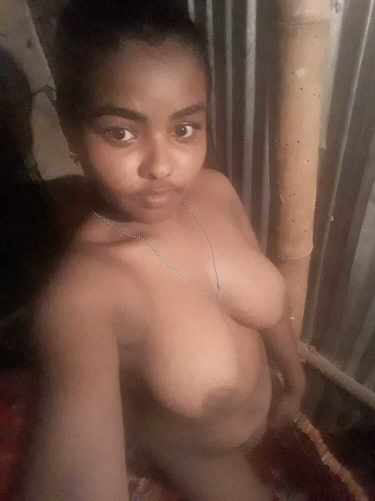 Didi ki big boobs bra nude chut fingering in home #80489190