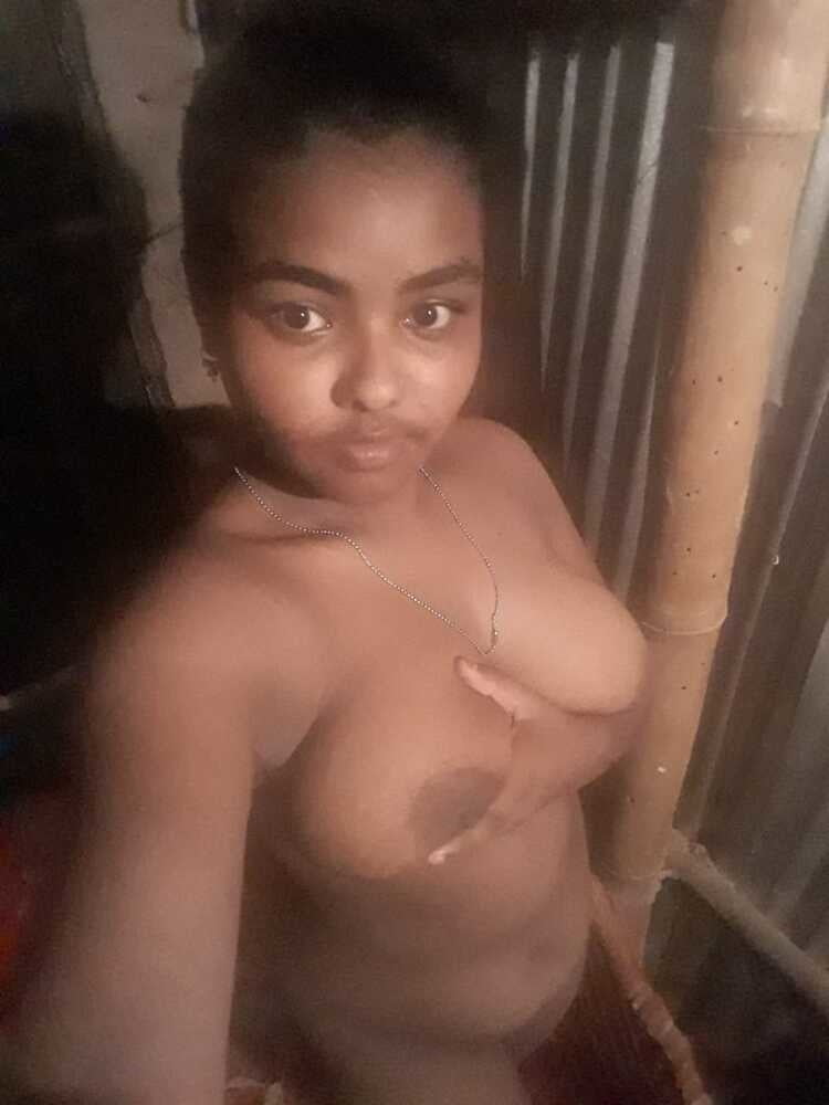 Didi ki big boobs bra nude chut fingering in home #80489193