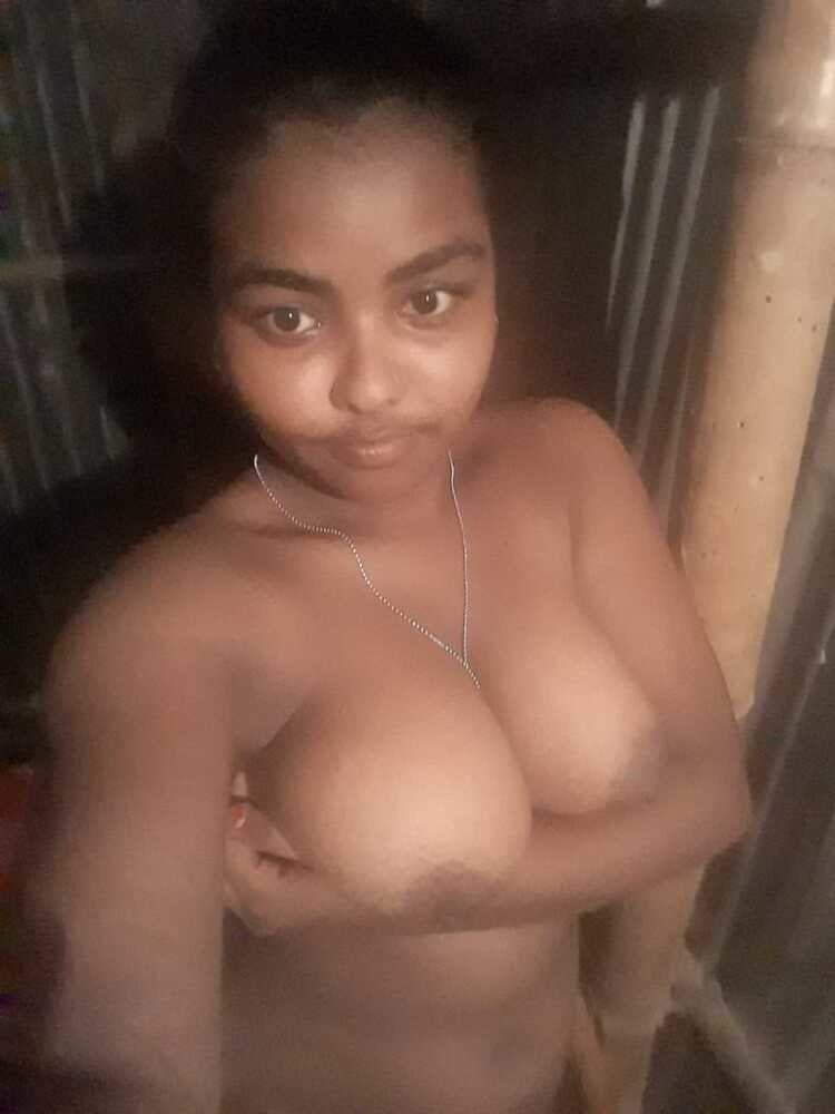 Didi ki big boobs bra nude chut fingering in home #80489214