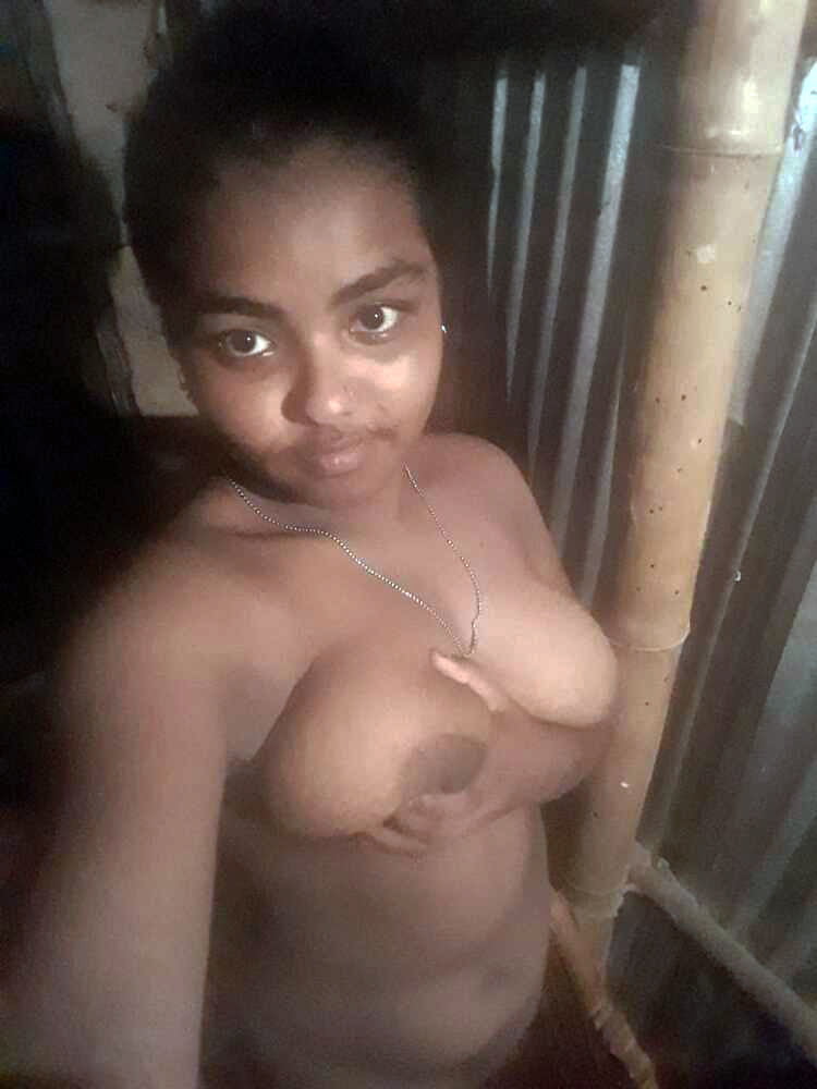 Didi ki big boobs bra nude chut fingering in home #80489219