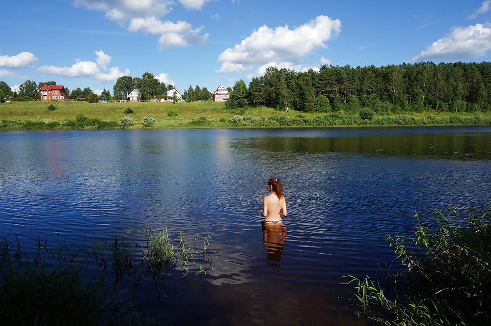 Green Shawl Volga-river #107246081