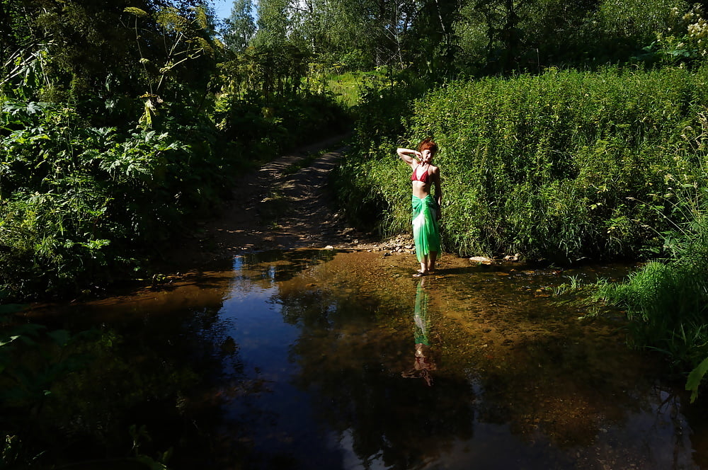 Green Shawl Volga-river #107246089