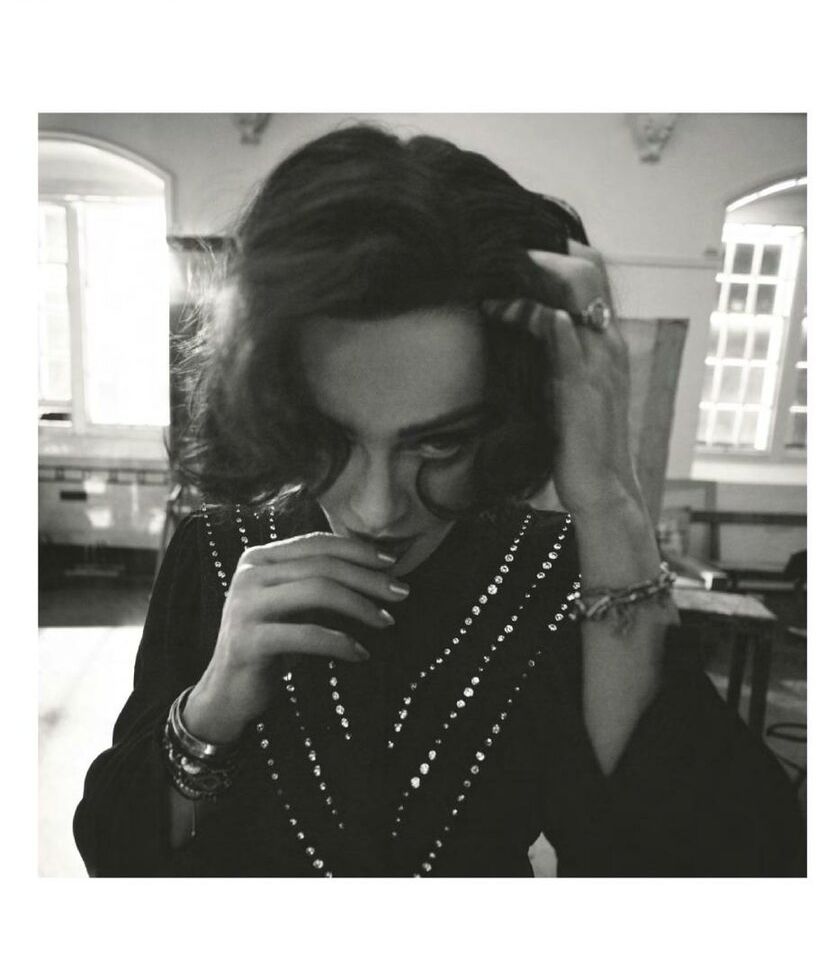 Madonna desnuda #108252886