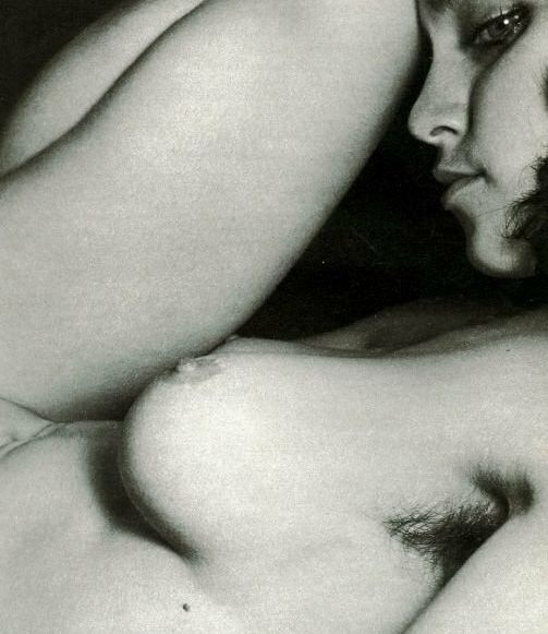 Madonna desnuda #108252898