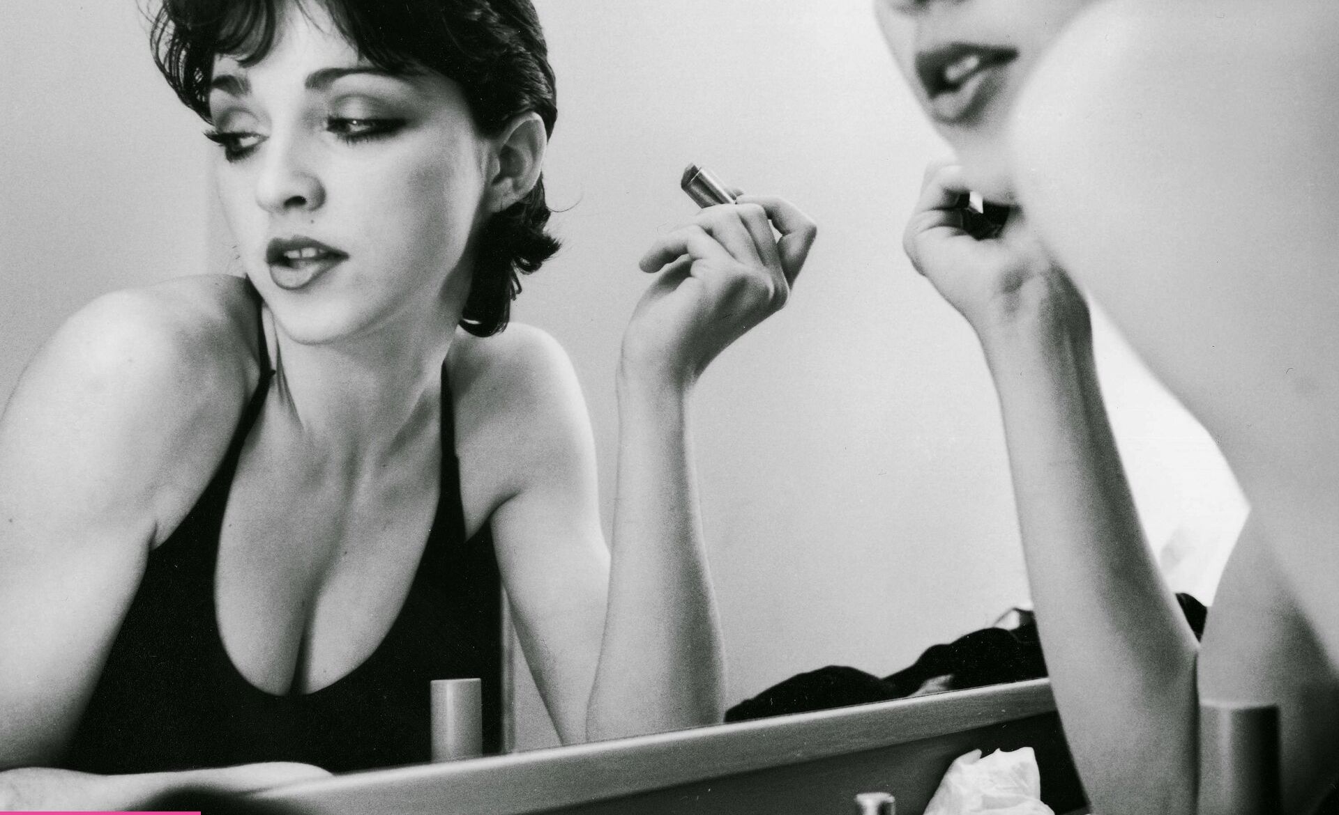 Madonna desnuda #108252906