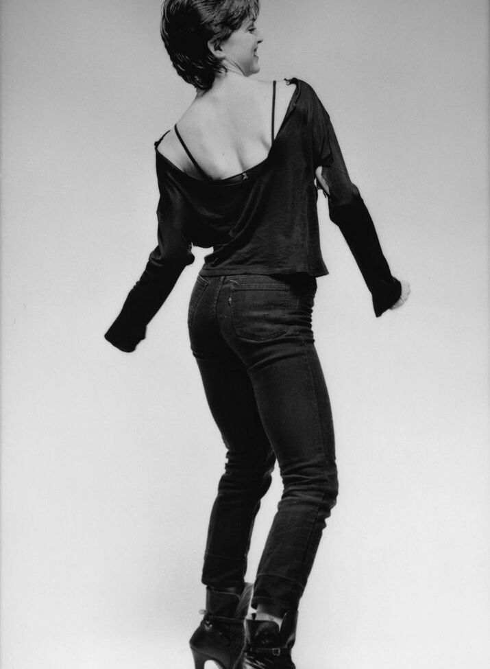 Madonna desnuda #108252914