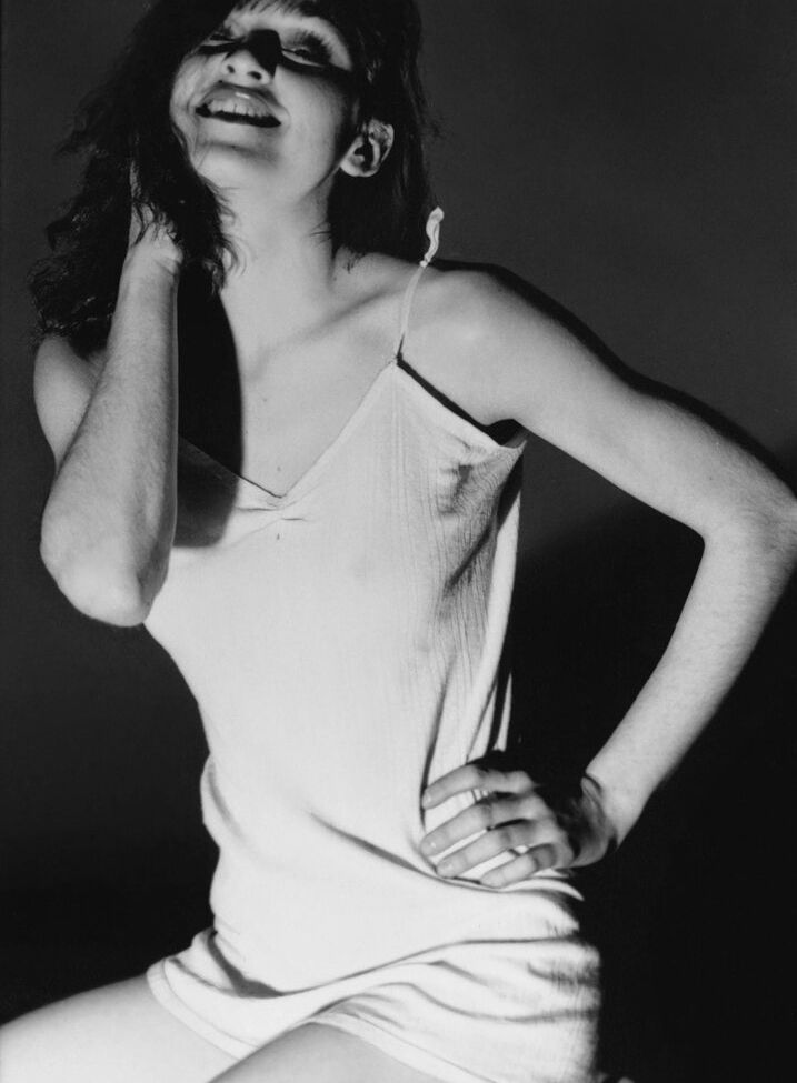 Madonna desnuda #108252946