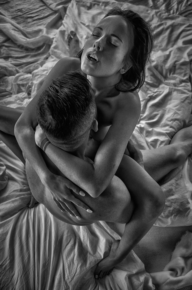 Haciendo el amor en blanco y negro - 7
 #98688189