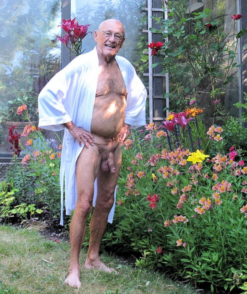 Erectione(3479) #92680276