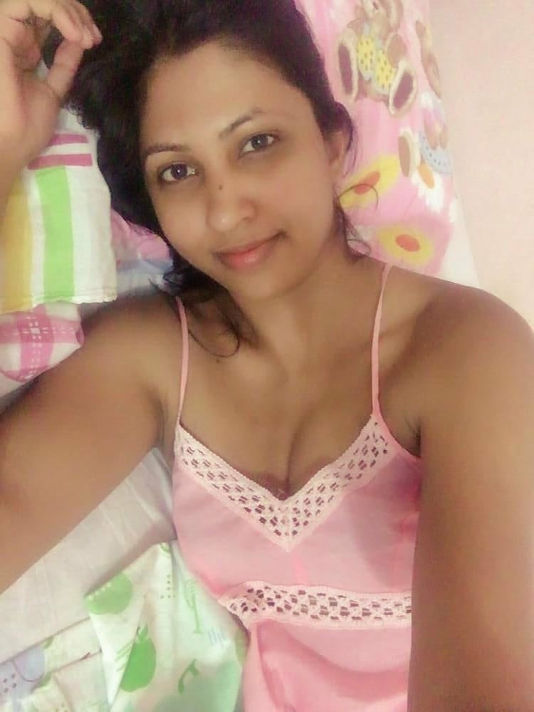 Sri lanka sehr sexy Mädchen
 #93372839