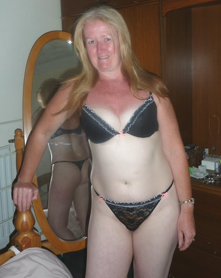 Exposed Jane Thomas from Inverness #87363023