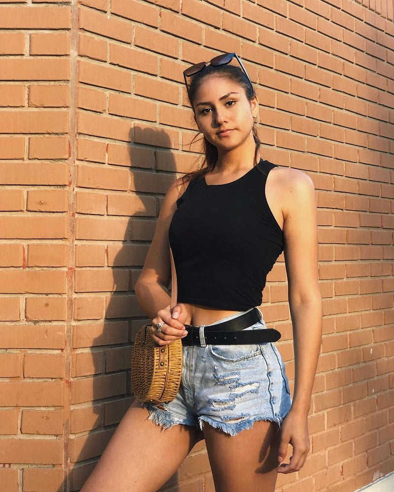 Andrea, peru (vol.8)
 #95627498