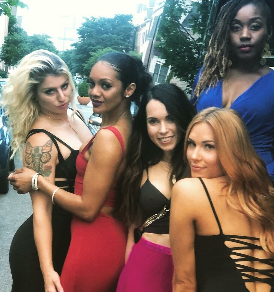 Dezmin Schubel desnuda #108618967