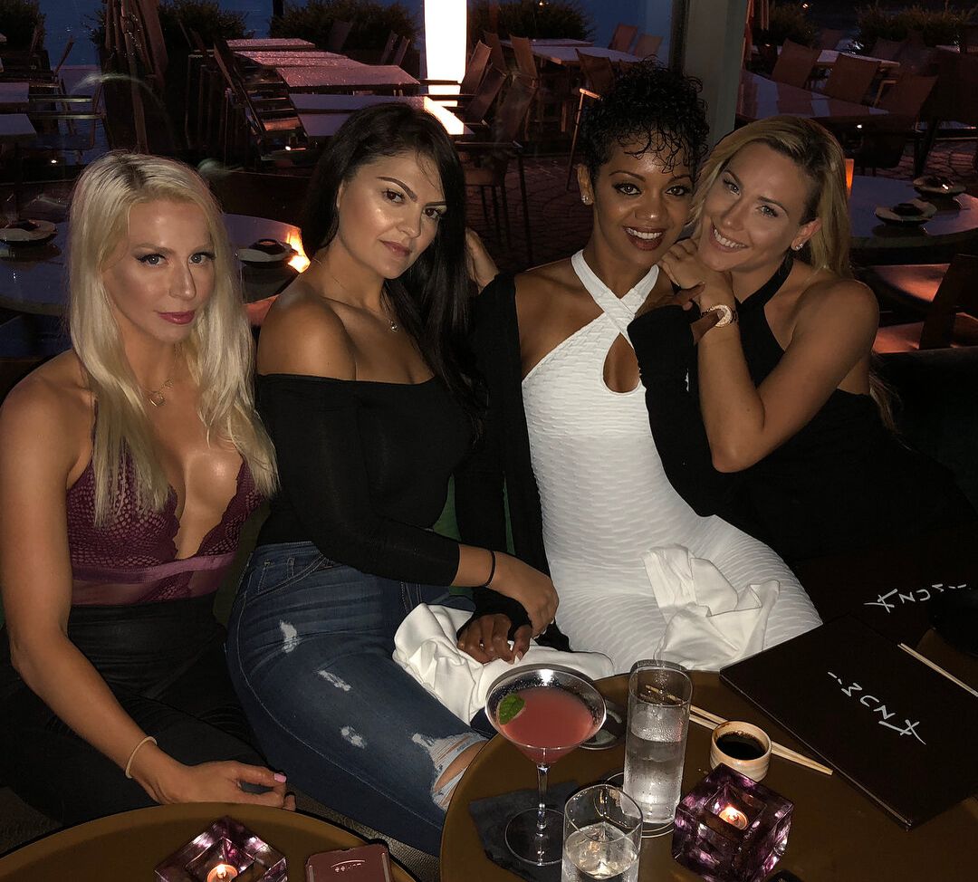 Dezmin Schubel desnuda #108618990