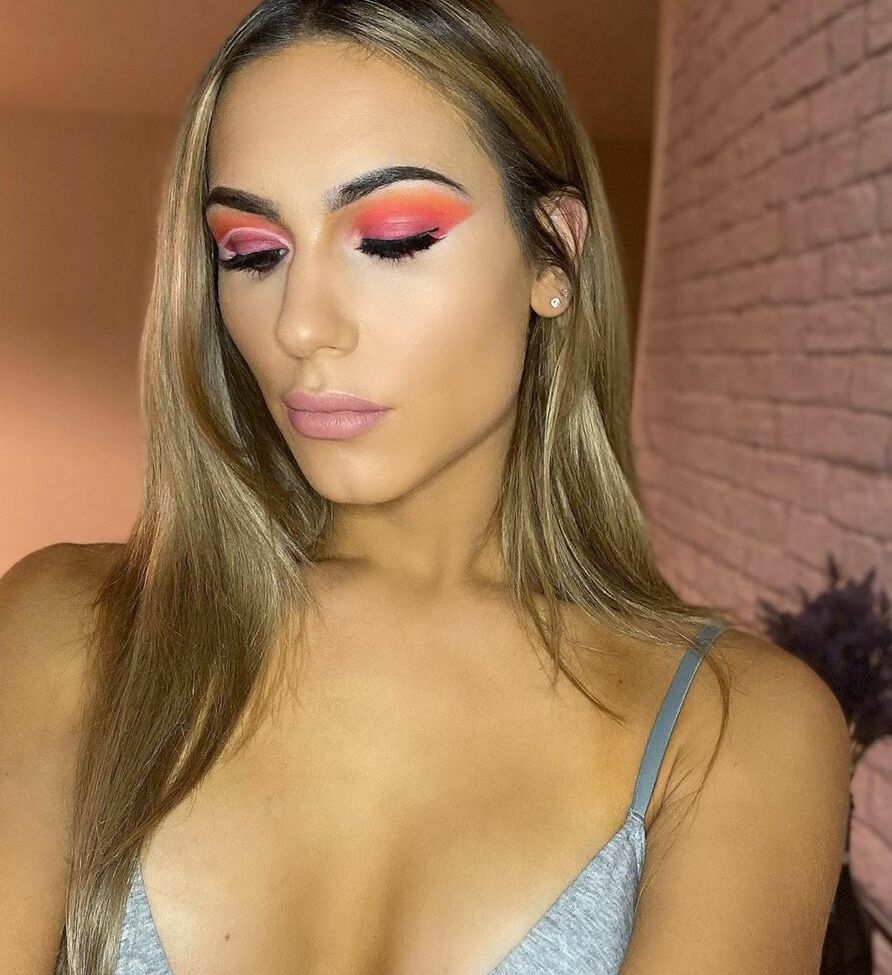 Dezmin Schubel desnuda #108618999