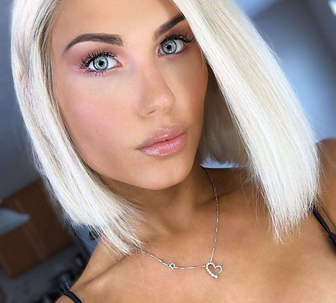 Dezmin Schubel desnuda #108619009