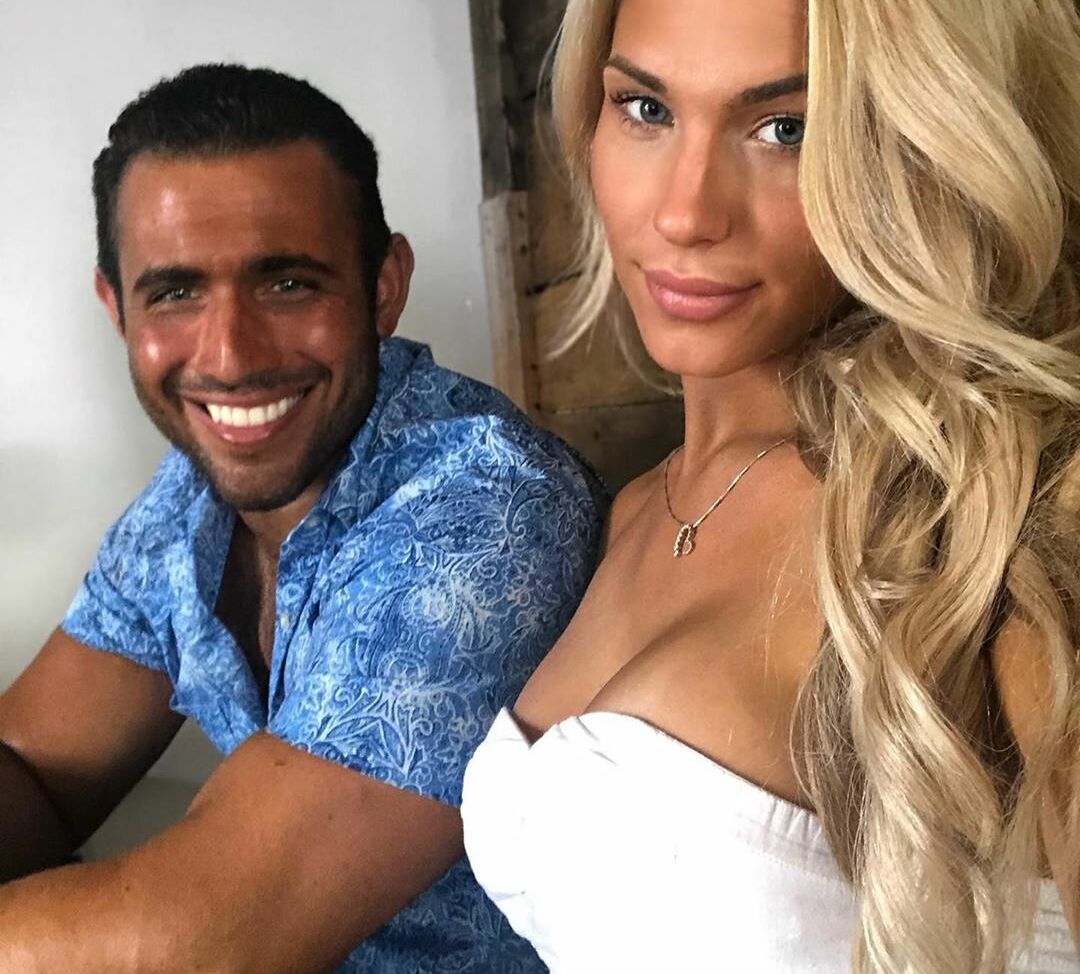 Dezmin Schubel desnuda #108619020